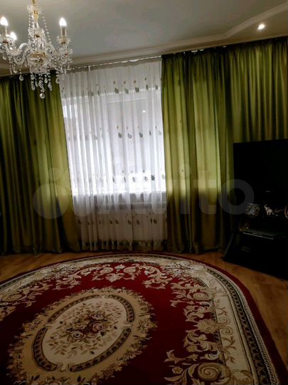 Дом 250 м² на участке 7 сот.