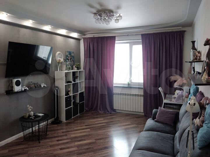 2-к. квартира, 53 м², 6/10 эт.