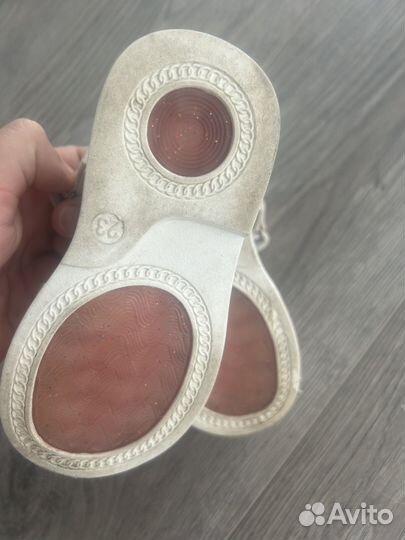 Босоножки для девочки