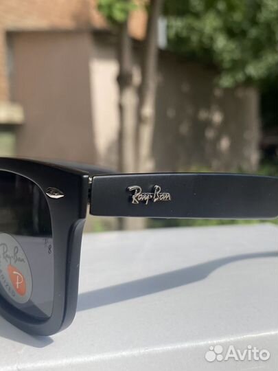 Солнцезащитные очки Ray Ban с поляризацией