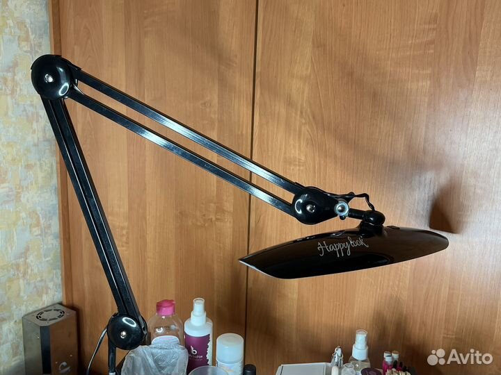 Бестеневая светодиодная лампа мастера черная