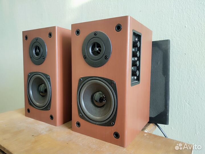 Компьютерные колонки Sven sps 611s