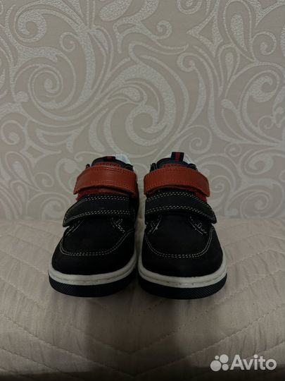 Ботинки lasocki новые