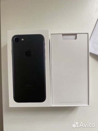 Коробка от iPhone 7 128