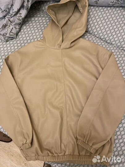 Кофта из экокожи от бренда lime