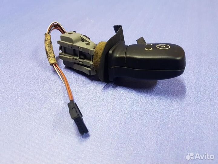 Переключатель подрулевой BMW 5-серия E39