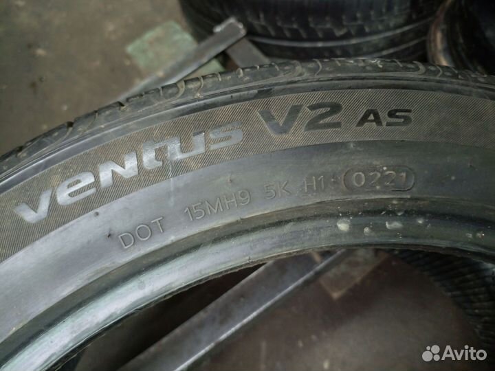 Hankook Ventus V2 AS 275/40 R19 105W