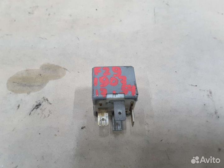 Реле прочее на Volkswagen Passat B5 (3B)