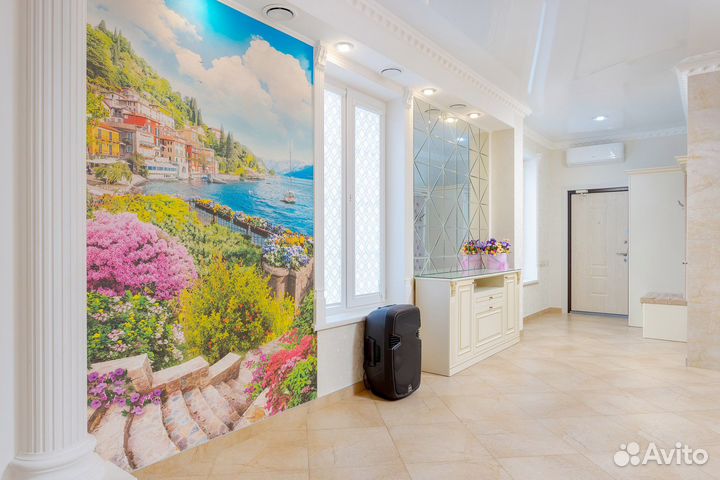 Аренда для праздника, банкетный зал с бассейном