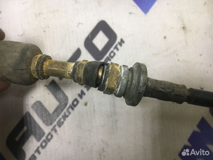 Трос кпп Мазда Демио