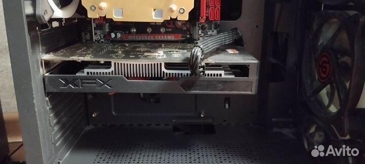Видеокарта amd radeon rx560 4gb