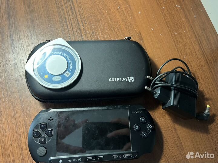 Sony PSP e 1008