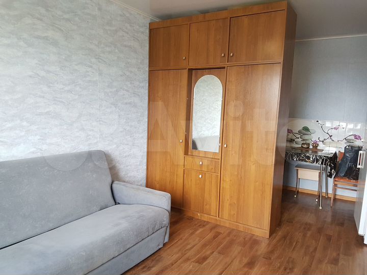 Комната 17 м² в 8-к., 4/9 эт.