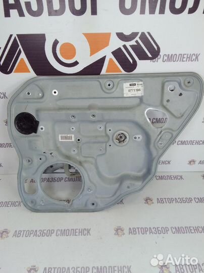 Стеклоподъемник электр. задний правый Volvo S40 I