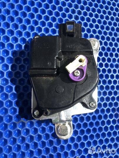 Актуатор замка багажника hyundai solaris 1 хэтч