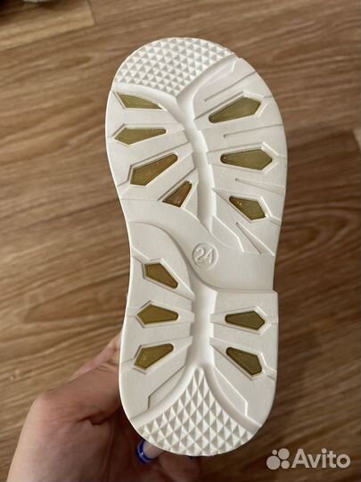 Сандали для девочки