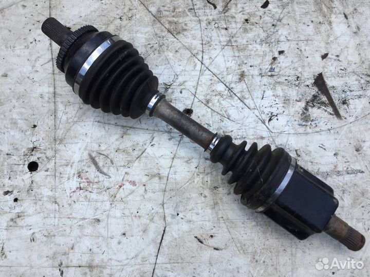 Привод передний левый