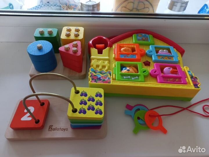 Развивающие игрушки