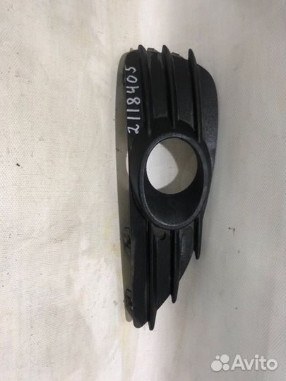 Накладка птф передняя правая Opel Astra H