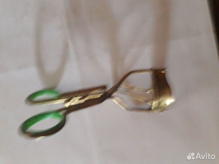 Щипцы для ресниц