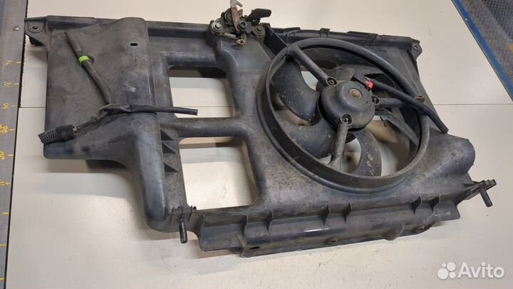 Рамка передняя Peugeot 206, 2005