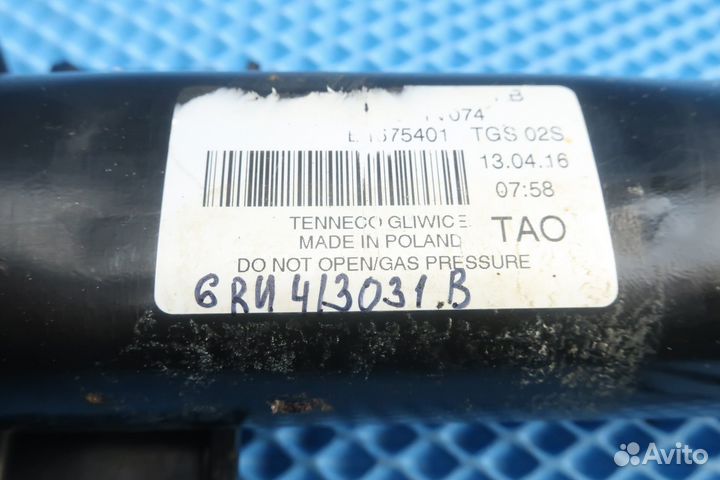 Амортизатор передний VW Polo Sedan