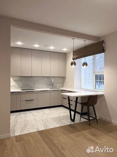 Кухня новая