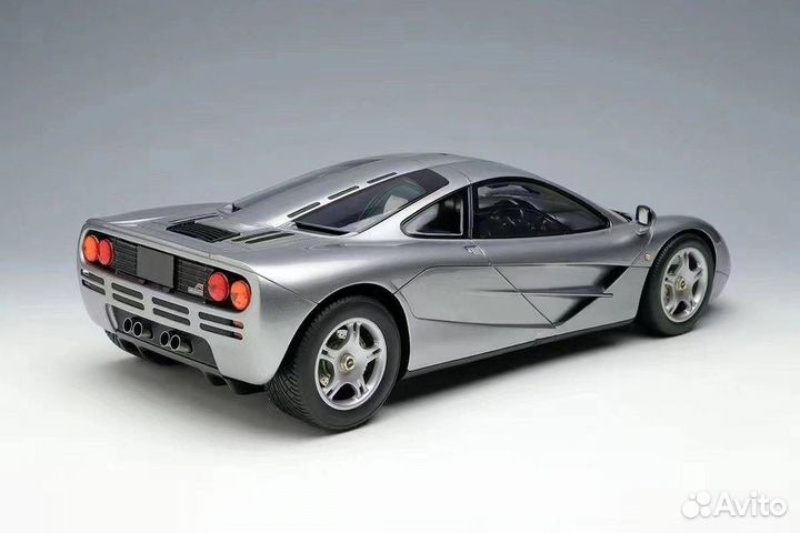 Предзаказ на Makeup McLaren F1 (EML073A) 1:18