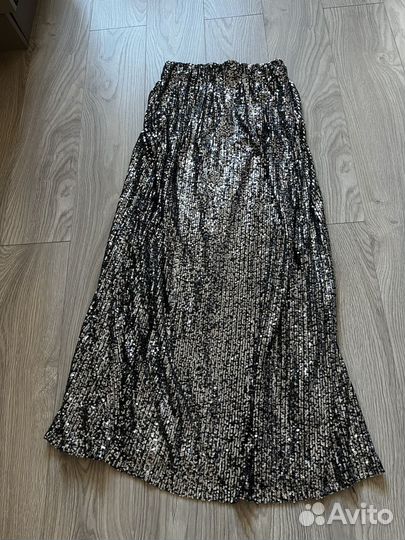 Юбка в пайетках макси