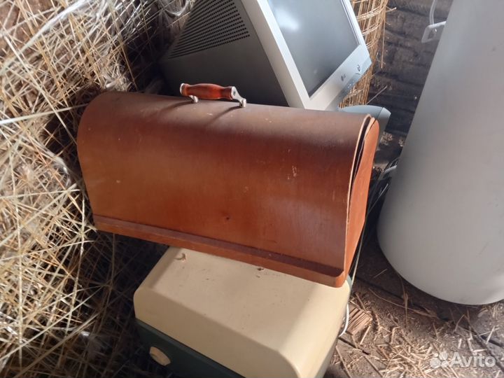 Швейная машинка