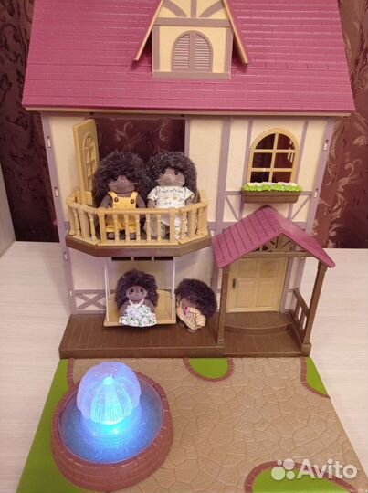 Sylvanian Families дом с фонтаном