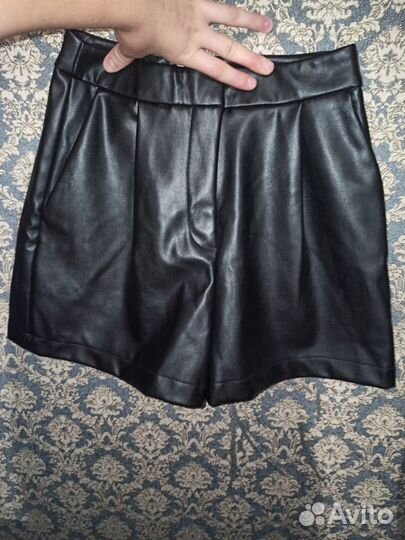 Шорты из эко-кожи O'stin