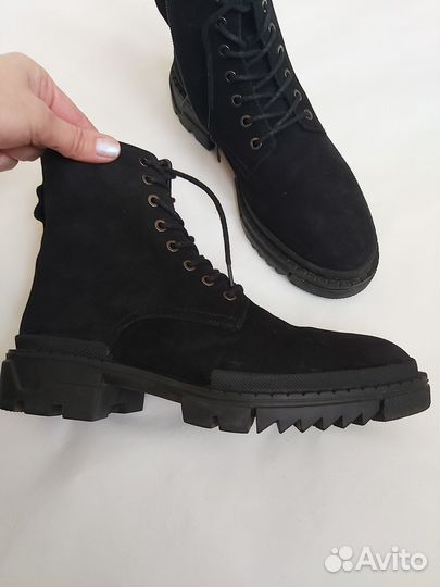 Ботинки женские зимние 39 размера