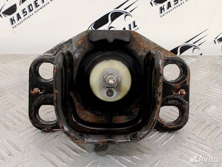 Подушка двигателя правая Renault Kangoo 1 рест