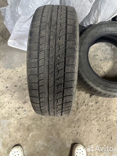 Bridgestone Blizzak Revo2 215/60 R16