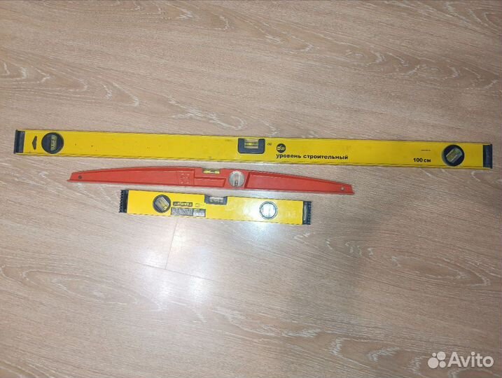 Правило строительное 1 метр, уровень строительный