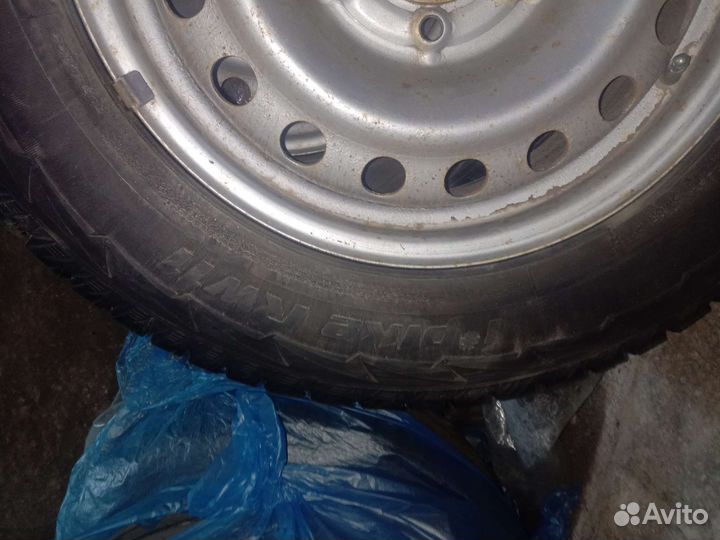 Hankook I'Pike RW11 235/65 R17 108T