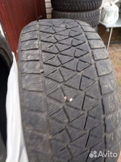 Bridgestone Blizzak DM-V2 285/50 R20 112T