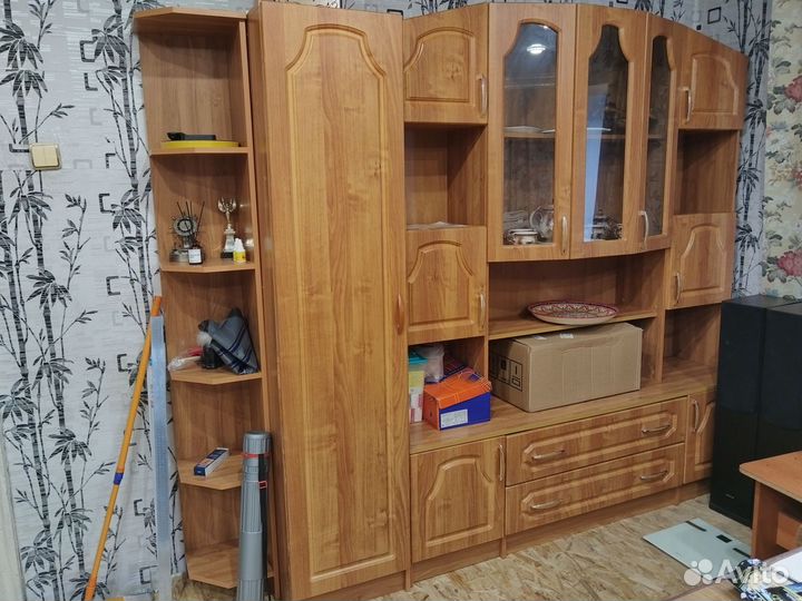 Продам стенку