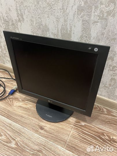 Монитор для компьютера офисный