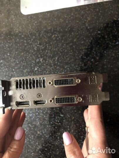 Nvidea GTX 760 Asus 2G