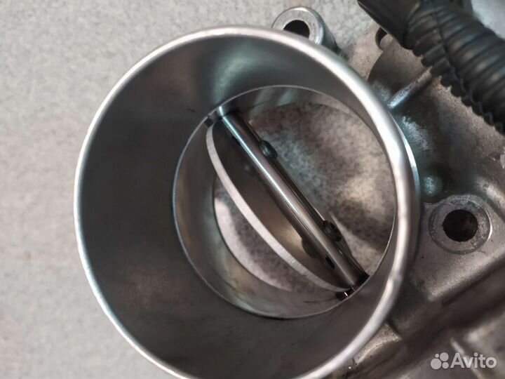 Дроссельная заслонка Volvo D5244