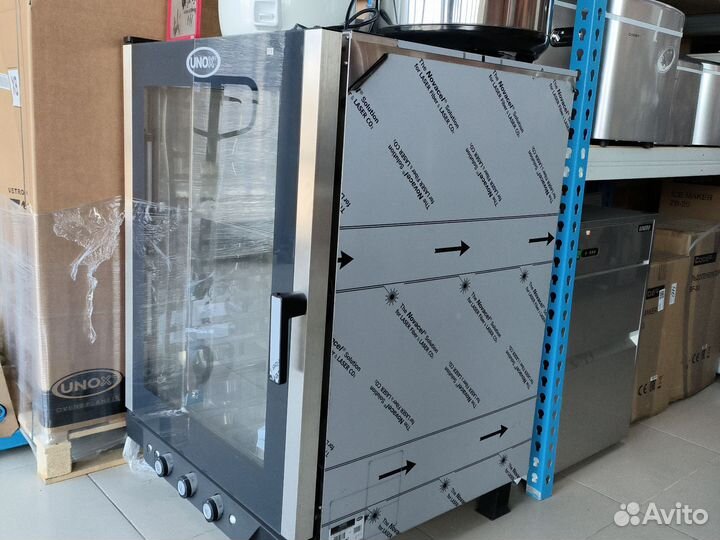 Пароконвектомат unox XV 893