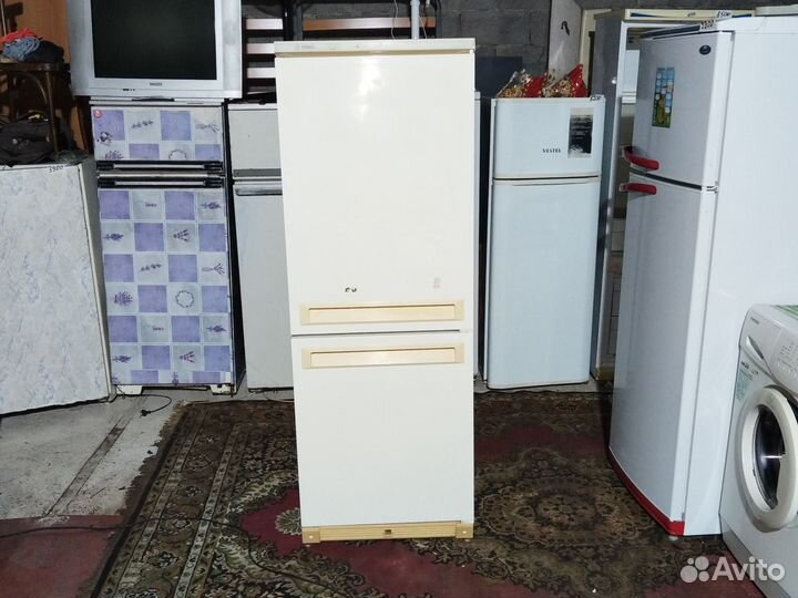 Холодильник бу. Склад мебели бу