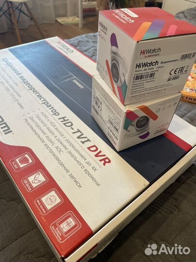 Комплект видеонаблюдения новый