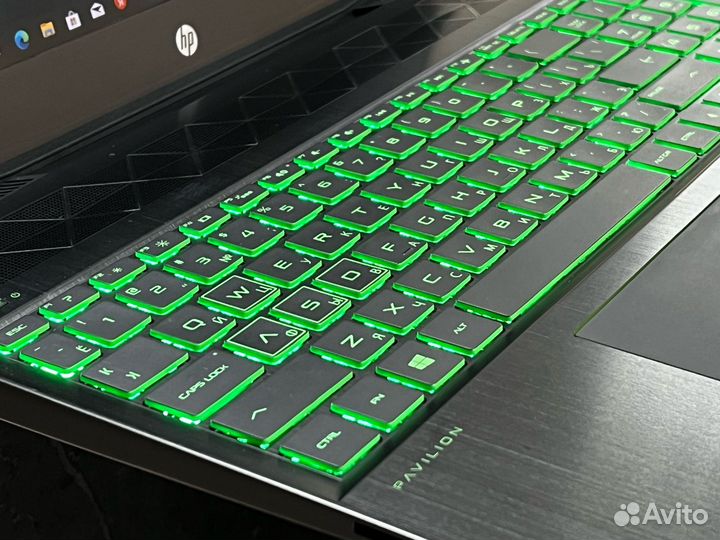 Игровой HP i5-8300H/ GTX 1060 Max-Q/ SSD/ 8OZU