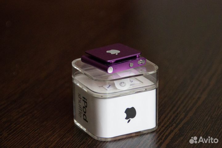 iPod shuffle 4