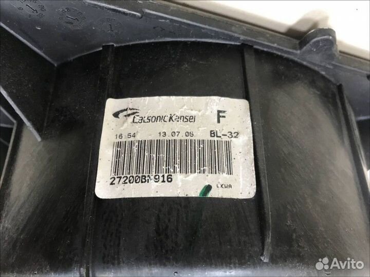 Моторчик отопителя Nissan Almera