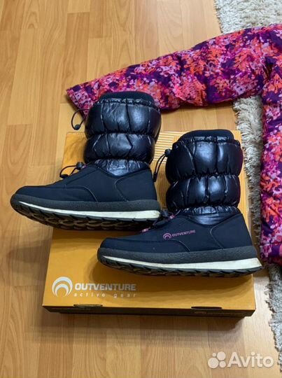 Обувь спортивная