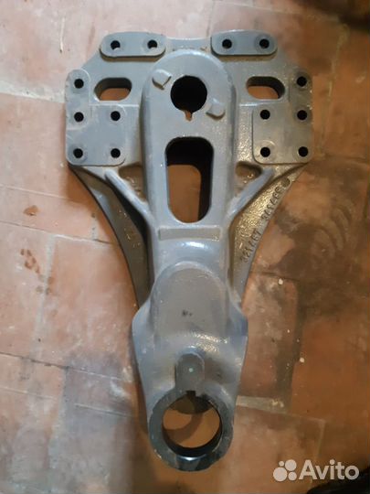Кронштейн полурессоры Рено